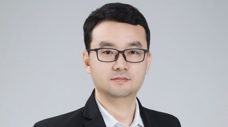 Jinpeng Li Headshot