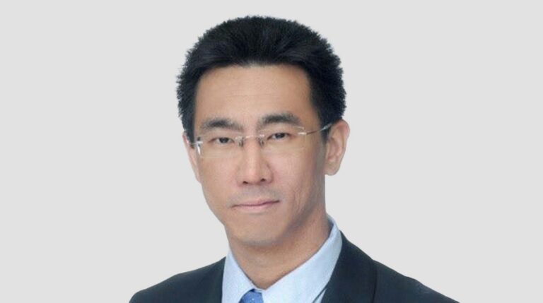 Andy Ng Headshot