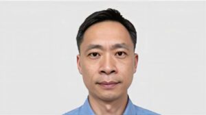Ping Li Headshot